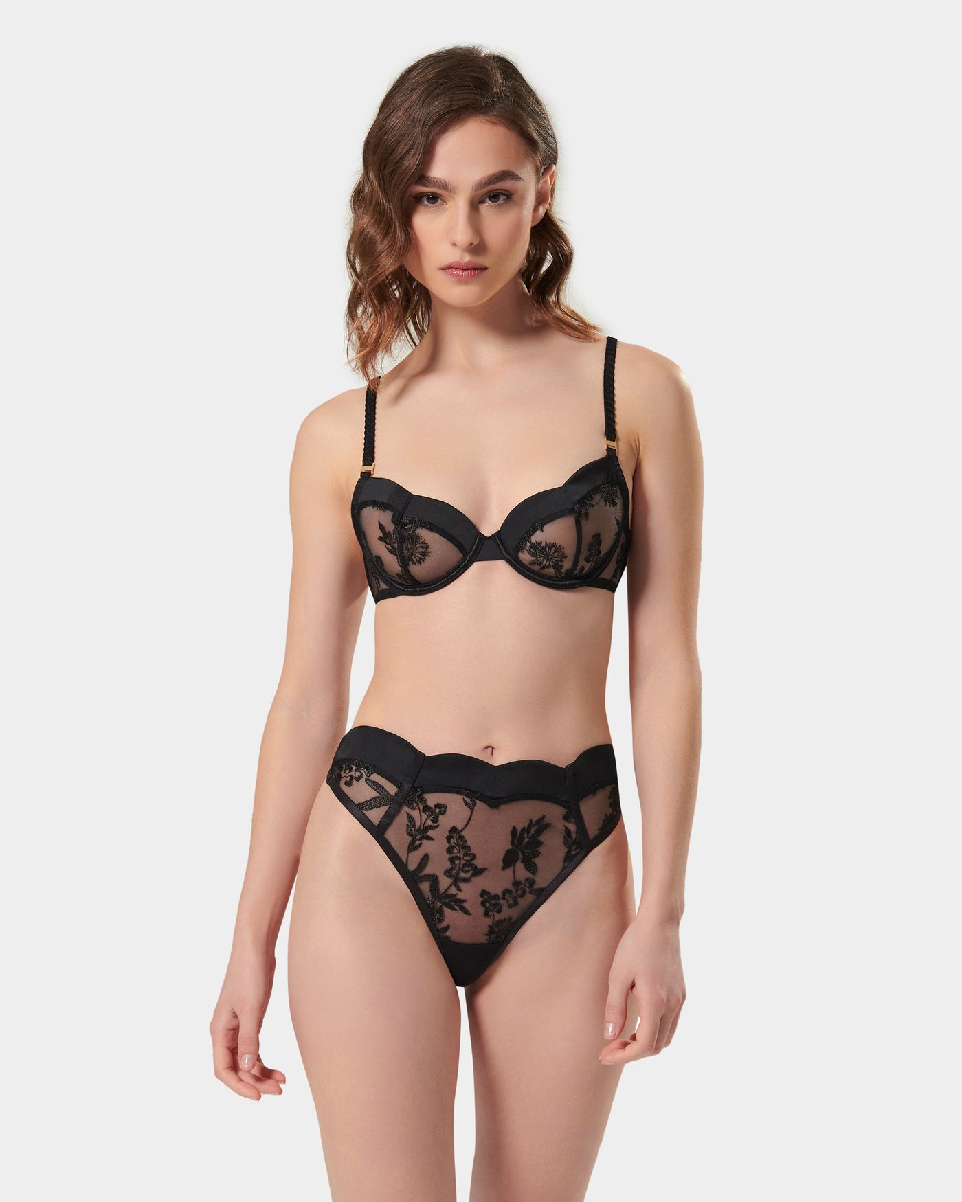 Cassandra High-Waist Thong Black