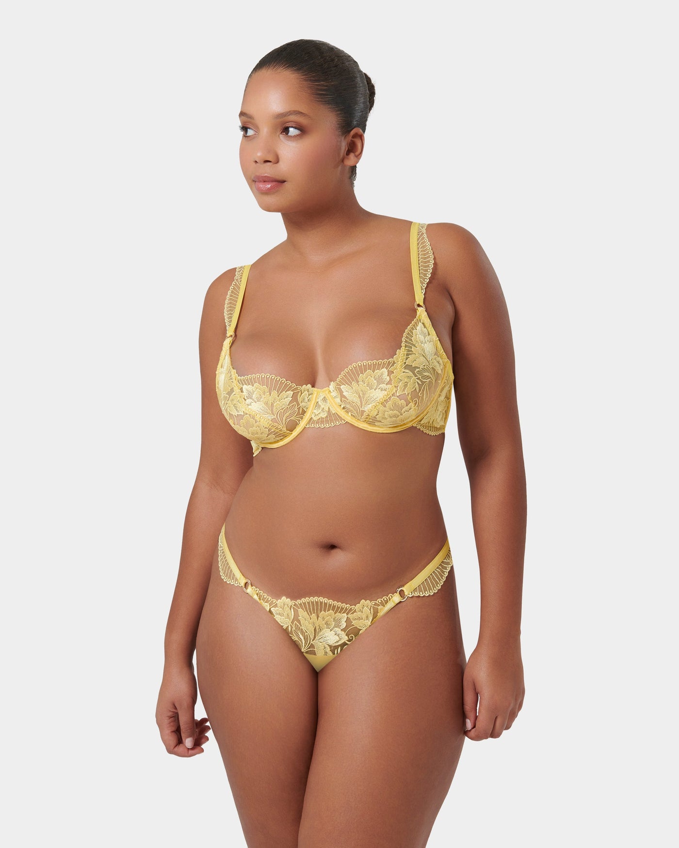 Set: Gabriella Yellow