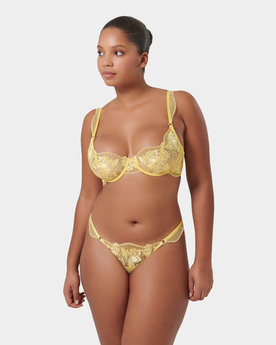 Set: Gabriella Yellow