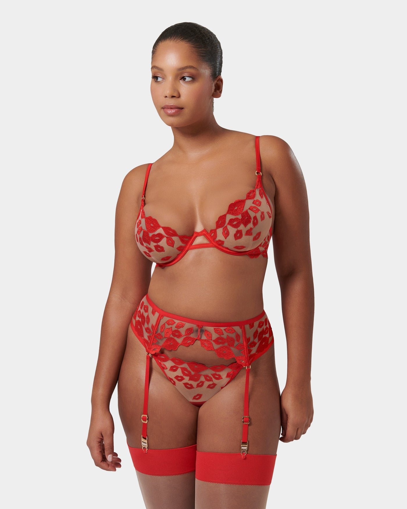 Set: Marian Red/Sheer