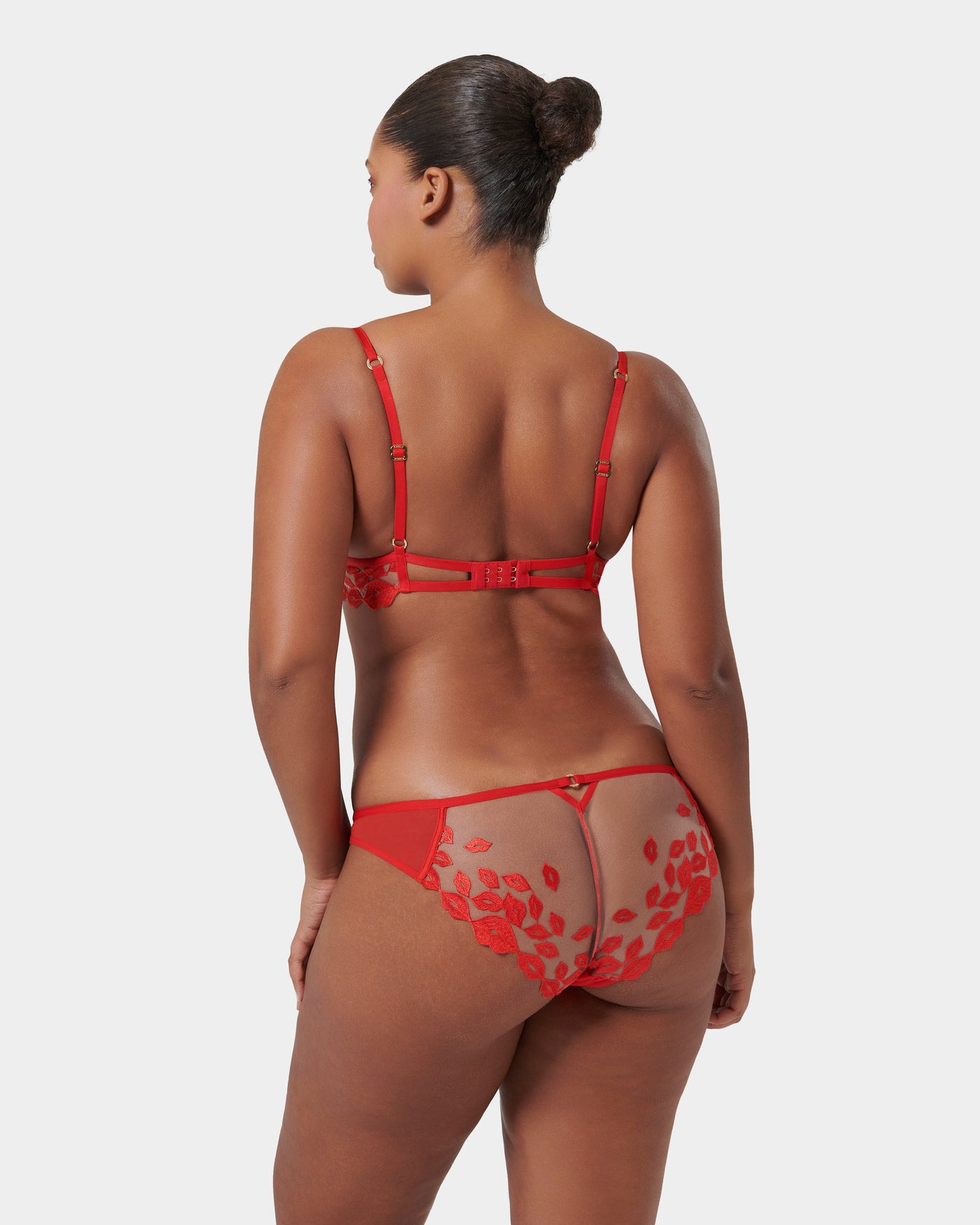 Set: Marian Red/Sheer