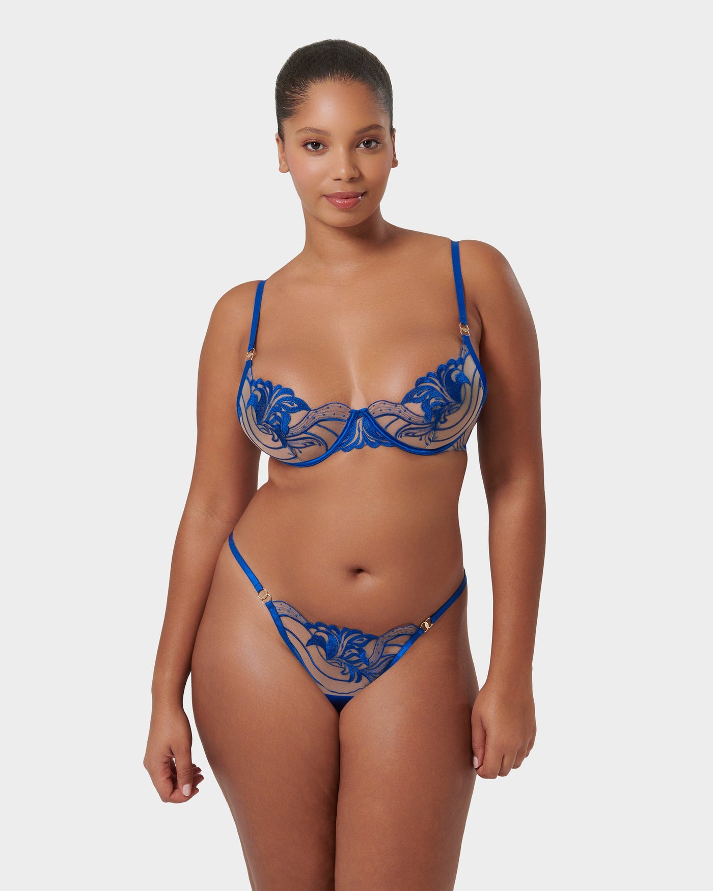 Set: Monique Egyptian Blue/Sheer