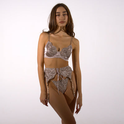 Emilia's Delicate Floral Set